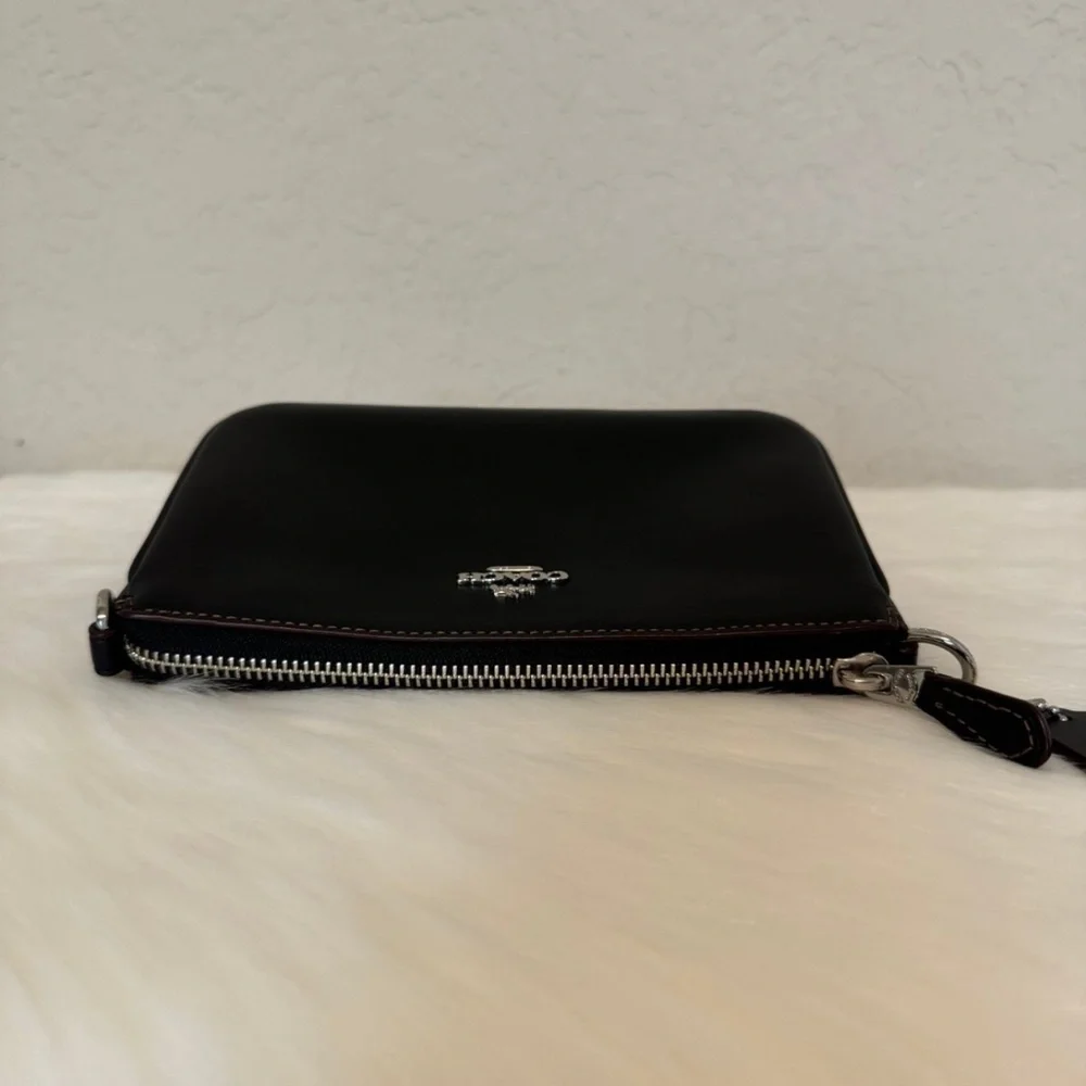 Coach Large Wristlet 19 with Studded Strap Embellishments - Picture 7 of 12